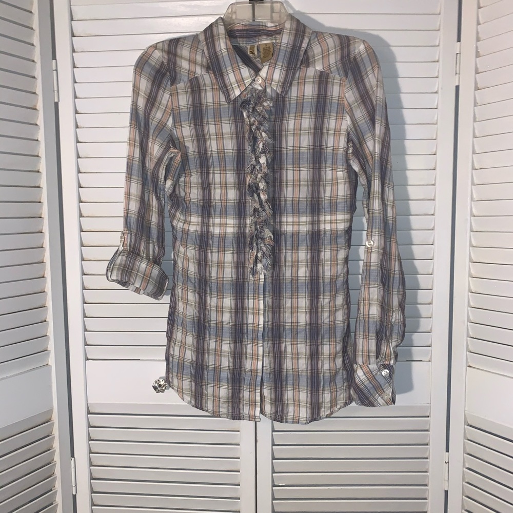 BKE plaid long sleeve button down top